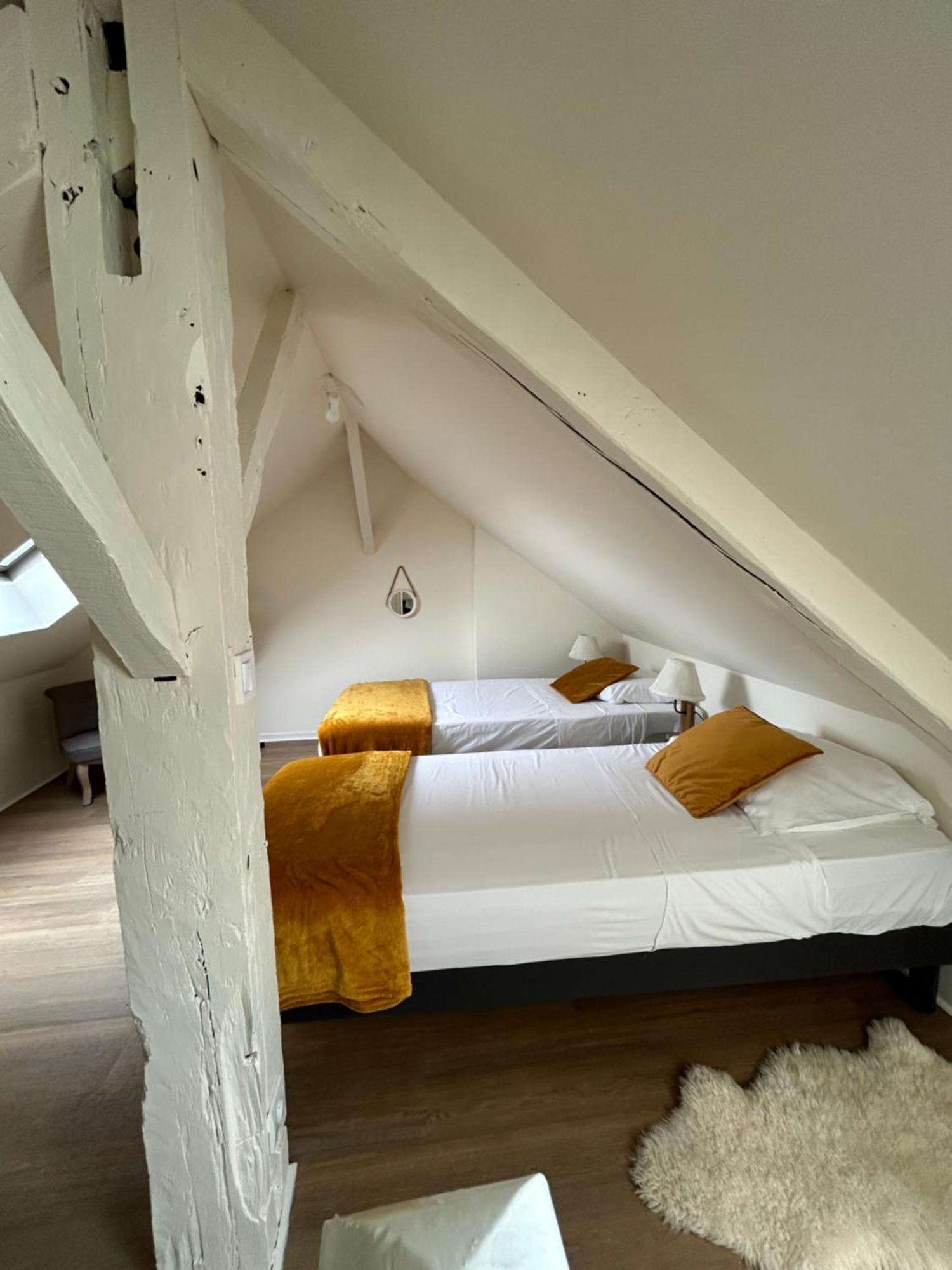 Le Duplex Ou L'Appart D'Agnes" Honfleur Exterior photo
